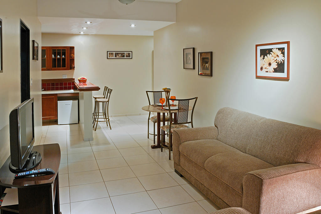 Hotel Flat Bassano Vaccarini Ribeirao Preto Exterior photo